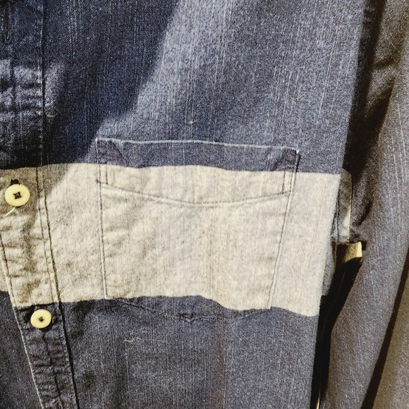 PREMIUM Indigo American Eagle Outfitters Denim Cotton Button Down Shirt size S - Picture 4 of 10
